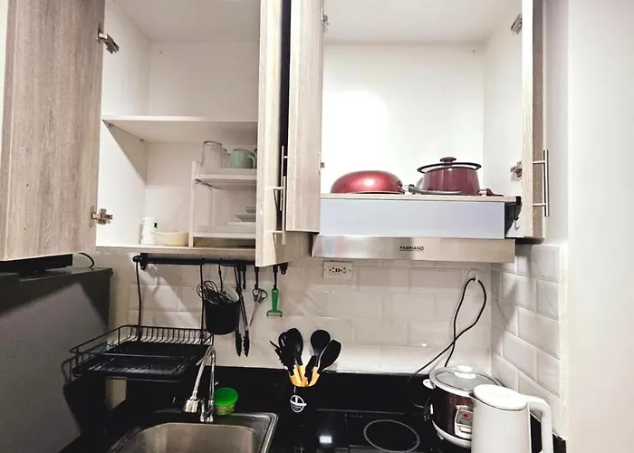 Coast Residences - 1 Bedroom With Balcony Near Picc, Wtc, Star & Moa Apartment *