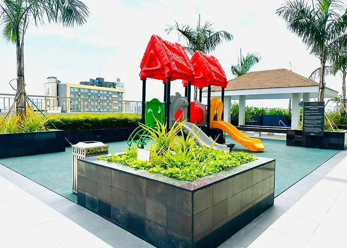 Coast Residences - 1 Bedroom With Balcony Near Picc, Wtc, Star & Moa Manila