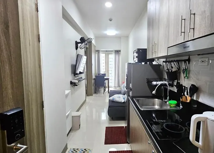 Coast Residences - 1 Bedroom With Balcony Near Picc, Wtc, Star & Moa Apartment