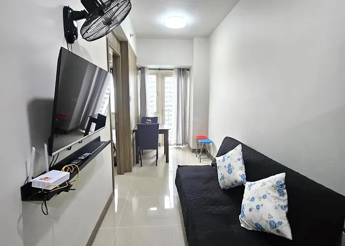 Coast Residences - 1 Bedroom With Balcony Near Picc, Wtc, Star & Moa Apartment *